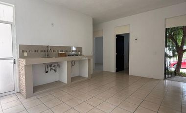 Planta baja con patio en Puerto Vallarta. Funcional, accesible y lista para habitar.