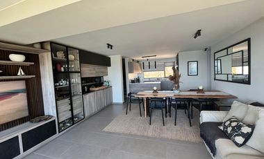 Dúplex semi nuevo Puerto Velero