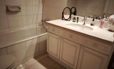 DEPTO. ALTA GAMA 349 M2, AV. KENNEDY, VITACURA (C/NAVIDAD), FRENTE CLUB DE GOLF LOS LEONES, 3D, 4B, ESCRITORIO, SALA JUEGOS, 2 ESTAC, BODEGA Y PISCINA