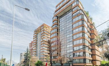 DEPTO. ALTA GAMA 349 M2, AV. KENNEDY, VITACURA (C/NAVIDAD), FRENTE CLUB DE GOLF LOS LEONES, 3D, 4B, ESCRITORIO, SALA JUEGOS, 2 ESTAC, BODEGA Y PISCINA