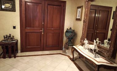 DEPTO. ALTA GAMA 349 M2, AV. KENNEDY, VITACURA (C/NAVIDAD), FRENTE CLUB DE GOLF LOS LEONES, 3D, 4B, ESCRITORIO, SALA JUEGOS, 2 ESTAC, BODEGA Y PISCINA