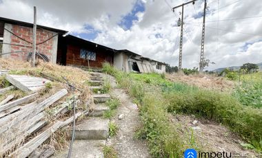 En venta terreno grande sector Menfis a pocos minutos del centro de Loja