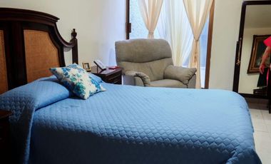 CASA EN VENTA DE UN PISO, BOSQUES DEL PRADO SUR, AGUASCALIENTES