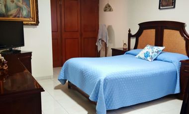 CASA EN VENTA DE UN PISO, BOSQUES DEL PRADO SUR, AGUASCALIENTES