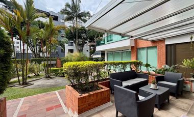 Extraordinaria casa con 202 m2, 4 Alcobas, estudio y garaje privado en Alcaravan Conjunto Cerrado. Pinares. Pereira - Colombia.