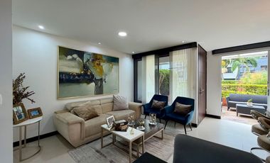 Extraordinaria casa con 202 m2, 4 Alcobas, estudio y garaje privado en Alcaravan Conjunto Cerrado. Pinares. Pereira - Colombia.