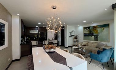 Extraordinaria casa con 202 m2, 4 Alcobas, estudio y garaje privado en Alcaravan Conjunto Cerrado. Pinares. Pereira - Colombia.