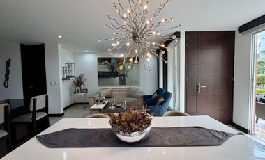 Extraordinaria casa con 202 m2, 4 Alcobas, estudio y garaje privado en Alcaravan Conjunto Cerrado. Pinares. Pereira - Colombia.