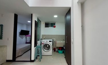 Extraordinaria casa con 202 m2, 4 Alcobas, estudio y garaje privado en Alcaravan Conjunto Cerrado. Pinares. Pereira - Colombia.