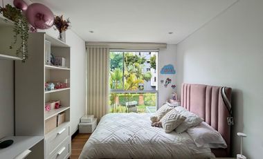 Extraordinaria casa con 202 m2, 4 Alcobas, estudio y garaje privado en Alcaravan Conjunto Cerrado. Pinares. Pereira - Colombia.