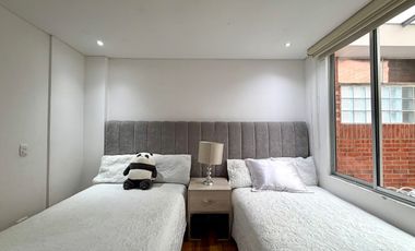 Extraordinaria casa con 202 m2, 4 Alcobas, estudio y garaje privado en Alcaravan Conjunto Cerrado. Pinares. Pereira - Colombia.