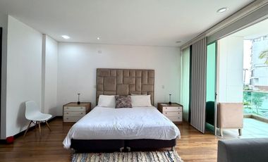 Extraordinaria casa con 202 m2, 4 Alcobas, estudio y garaje privado en Alcaravan Conjunto Cerrado. Pinares. Pereira - Colombia.