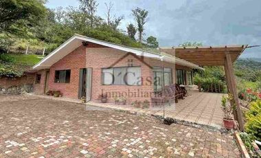 QUINTA DE VENTA EN YUNGUILLA SECTOR TOBACHIRI 2500M2 TERRENO