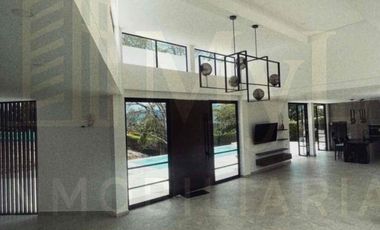 Venta en casa en Condominio , en La Mesa Cundinamarca