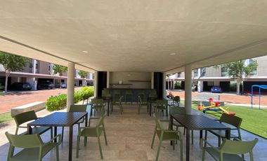Townhouse en Renta en Privada Luana, Santa Gertrudis Copo, cerca de La Isla