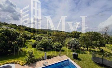 Venta de casa campestre en condominio en La Mesa Cundinamarca