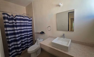 SE RENTA CASA VIENNA RESIDENCIAL CERCA PUENTE ZARAGOZA