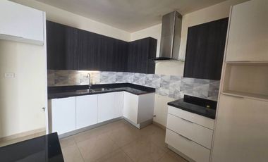 SE RENTA CASA VIENNA RESIDENCIAL CERCA PUENTE ZARAGOZA