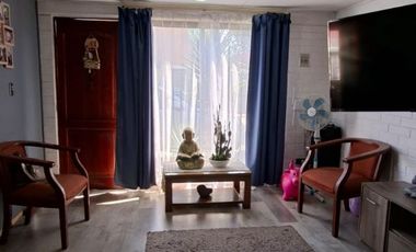 SE VENDE CASA 2D AMPLIOS, 1B, EST. SECTOR QUINTA EL PALACIO LIMACHE