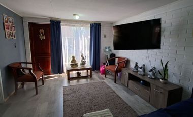 SE VENDE CASA 2D AMPLIOS, 1B, EST. SECTOR QUINTA EL PALACIO LIMACHE