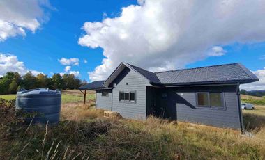 Casa moderna en parcela | Condominio privado – Excelente conectividad