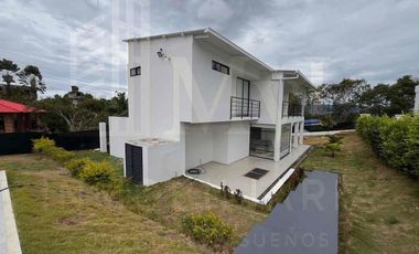Venta de casa campestre en La Mesa Cundinamarca