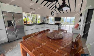 Venta de casa campestre en Condominio, en La Mesa Cundinamarca