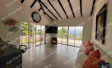 Venta de casa campestre en Condominio, en La Mesa Cundinamarca