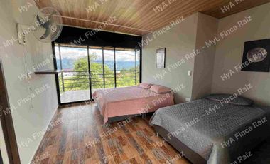 Venta de casa campestre en unidad cerrada en La Mesa Cundinamarca