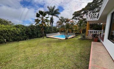 Venta de casa campestre en Condominio en La Mesa Cundinamarca