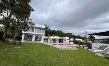 Venta de casa en condominio en La Mesa Cundinamarca