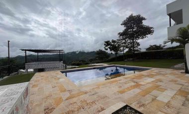 Venta de casa en condominio en La Mesa Cundinamarca