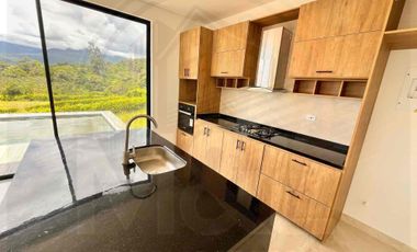 Venta de casa campestre en Condominio en La Mesa Cundinamarca