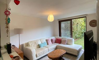 CHAMISERO: AMPLIA CASA CON ORIENTACIÓN NORPONIENTE & FAMILY ROOM | UF 45