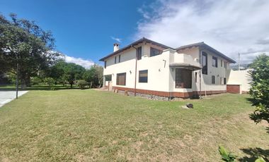 VENTA QUINTA FAMILIAR NORTE DE QUITO GUAYLLABAMBA