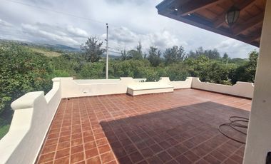 VENTA QUINTA FAMILIAR NORTE DE QUITO GUAYLLABAMBA