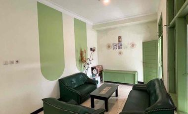 Rumah Jogja Bisa Untuk Homestay Cafe SHM 2,3 M di Mantrijeron Kota Yogyakarta