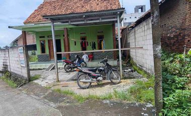 Dijual Rumah Kampung Akses Mobil Pinggir Jalan 3 KT, 2 KM LT 275 surat AJB - RP. 325Jt Neho
