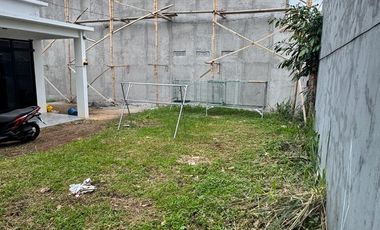 Rumah Tumbuh Bangunan Baru Di Cigadung Dago