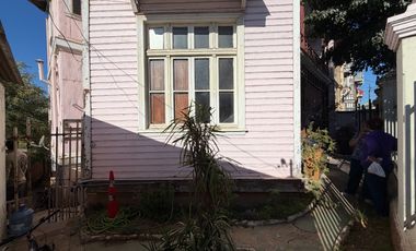 Se Vende Casa En Avenida Gran Bretaña, Playa Ancha-valpo