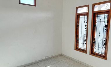 Rumah Celeban Baru Dekat Jl Kusumanegara, UTY, UAD, Jl Veteran Jogja