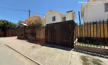 LOS ANDES - ARRIENDA / VENDE CASA 3D 2B 1E VILLA HERMANOS MARISTAS