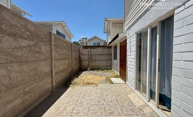 LOS ANDES - ARRIENDA / VENDE CASA 3D 2B 1E VILLA HERMANOS MARISTAS