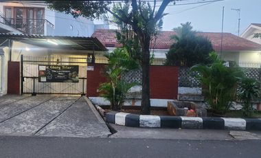 TURUN HARGA DIJUAL CEPAT RUMAH DI KAYU PUTIH luas 400m