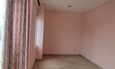 Buruan Rumah Sewa Golf Lake Cengkareng Uk6x18