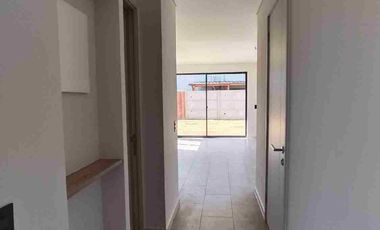 Arriendo casa en el Portal de Machali