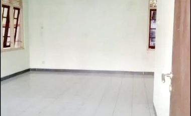 Rumah Demangan Dekat Jl Gejayan, Jl Laksda Adisucipto, UNY, UGM Jogja