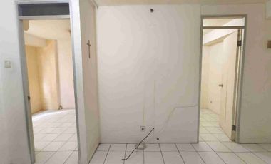 dijual murah apartemen gading nias 2 kmr lt rendah kosongan shm