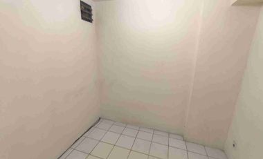 dijual murah apartemen gading nias 2 kmr lt rendah kosongan shm