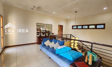 RUMAH 2 LANTAI DIJUAL DI SOLO BELAKANG NEO SOLO GRAND MALL - DEKAT STADION SRIWEDARI DAN PUSAT BISNIS SOLO